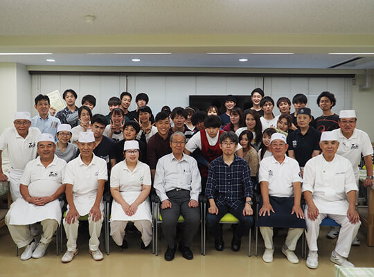 そば職人さんたちと記念写真